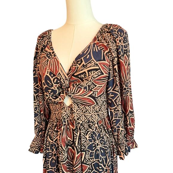 Angie Dress Womens Medium Floral Boho Midi 3/4 Sleeve Twist Keyhole Festival - Picture 2 of 6